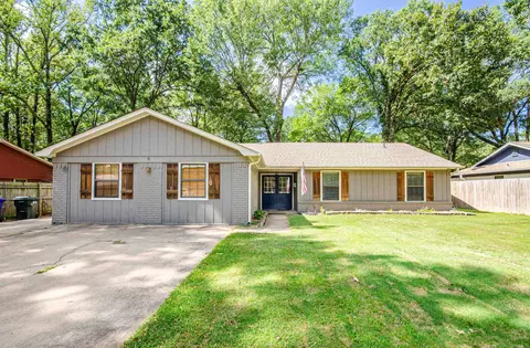 Exterior - 19 Morningside Dr, Conway, AR 72034 photo 9 of 11
