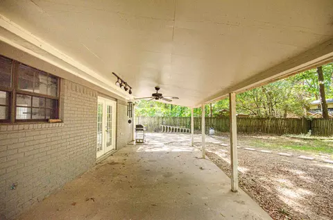 Exterior - 19 Morningside Dr, Conway, AR 72034 photo 8 of 11