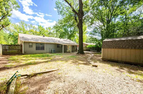 Exterior - 19 Morningside Dr, Conway, AR 72034 photo 5 of 11