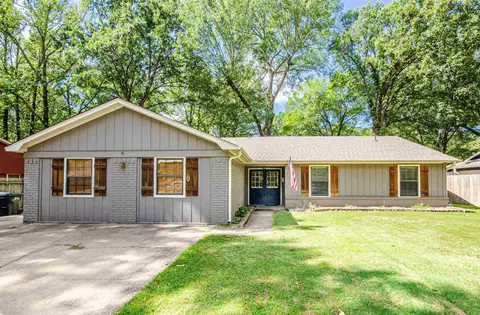 Exterior - 19 Morningside Dr, Conway, AR 72034 photo 2 of 11