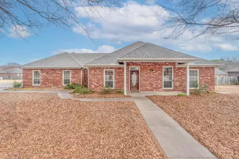 1630 John Bryant Dr, Conway, AR 72034 photo 1
