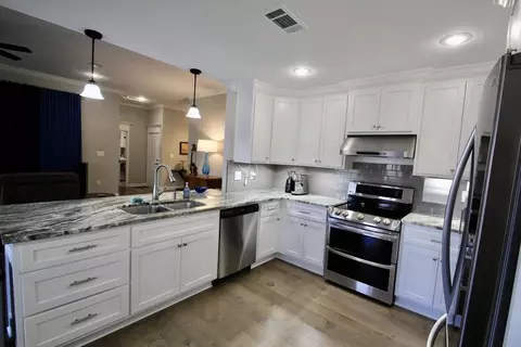 Kitchen - 608 Lucy Ln, Alexander, AR 72002 photo 4 of 6