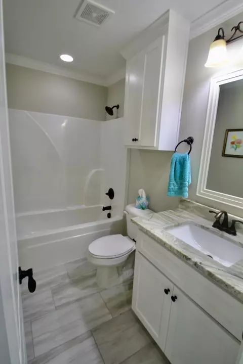 Bath - 608 Lucy Ln, Alexander, AR 72002 photo 5 of 6