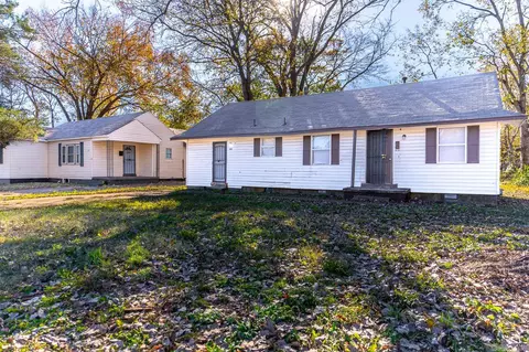 1909 Sula Ln, West Memphis, AR 72301