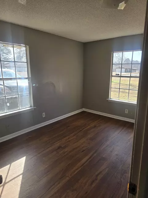 901 E 29th Ave, Pine Bluff, AR 71601 photo 3