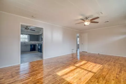 Living - 220 W 6th, Rector, AR 72461 photo 1 of 4