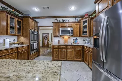 135 Rexanne Dr, Hampton, AR 71744 photo 5
