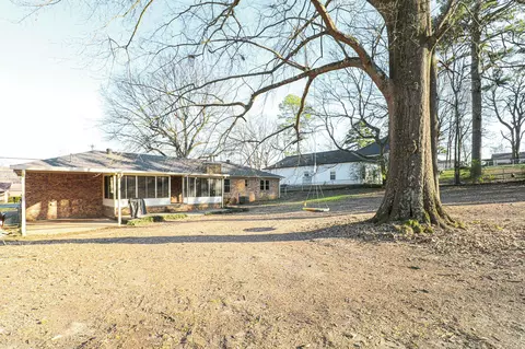 Exterior - 1100 Smithers Dr, Benton, AR 72015 photo 13 of 14