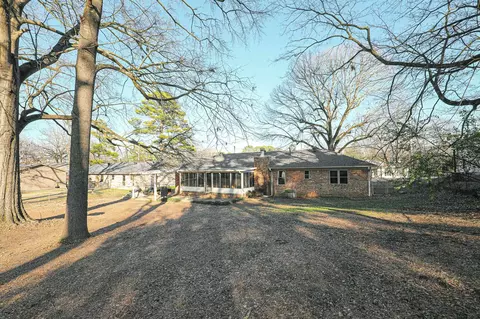 Exterior - 1100 Smithers Dr, Benton, AR 72015 photo 10 of 14