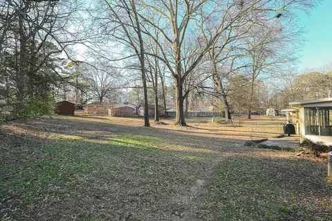 Exterior - 1100 Smithers Dr, Benton, AR 72015 photo 8 of 14