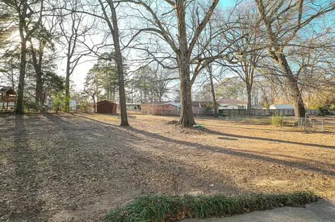 Exterior - 1100 Smithers Dr, Benton, AR 72015 photo 14 of 14