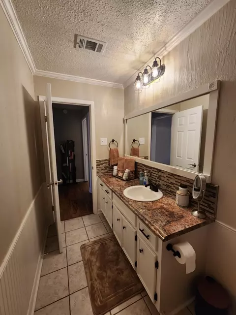 7606 Dolphin Dr, Pine Bluff, AR 71603 photo 25