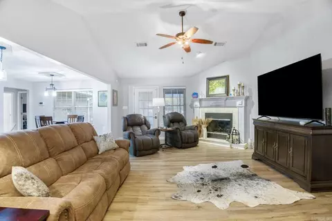 1262 Royce Rd, Hensley, AR 72065 photo 4