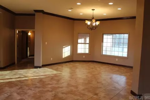 Living - 2308 Foxborough, Pine Bluff, AR 71603 photo 4 of 6