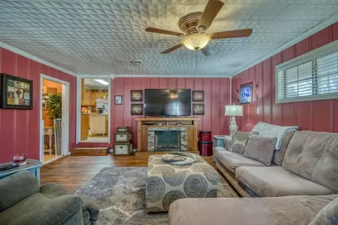 317 S Plain St, Rector, AR 72461 photo 6
