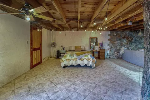 Bedroom - 781 Nc 3421, Marble Falls, AR 72648 photo 2 of 4