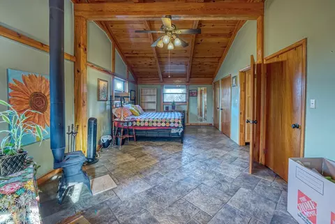 Bedroom - 781 Nc 3421, Marble Falls, AR 72648 photo 4 of 4
