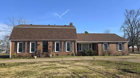 Exterior - 404 Miller St, Marked Tree, AR 72365 photo 1 of 3