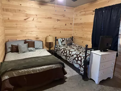 385 Section Line Rd, Greers Ferry, AR 72067 photo 10