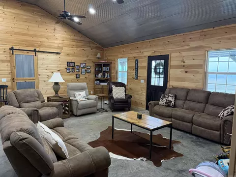 385 Section Line Rd, Greers Ferry, AR 72067 photo 8