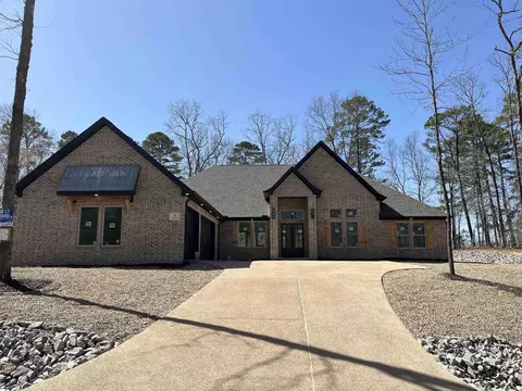 3 Alcazaba Way, Hot Springs Village, AR 71909