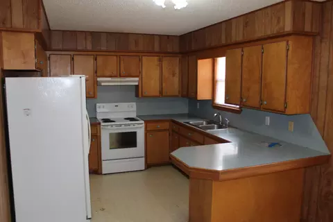 109 Bohannan Dr, Marshall, AR 72650 photo 6