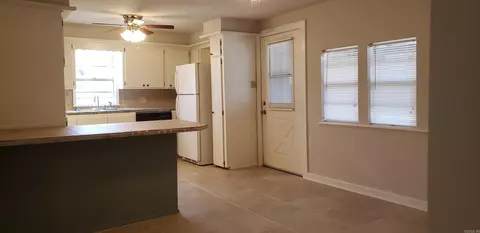 706 708 East 1st St, Hartford, AR 72938 photo 12