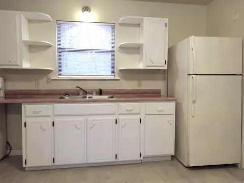 706 708 East 1st St, Hartford, AR 72938 photo 32