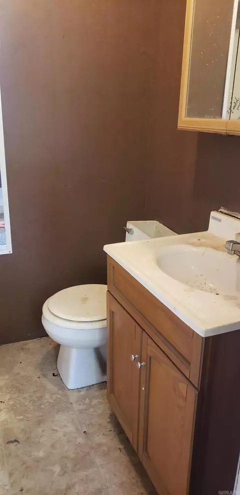 706 708 East 1st St, Hartford, AR 72938 photo 44