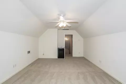 Bedroom - 1035 Skyline Dr, Alexander, AR 72002 photo 10 of 10