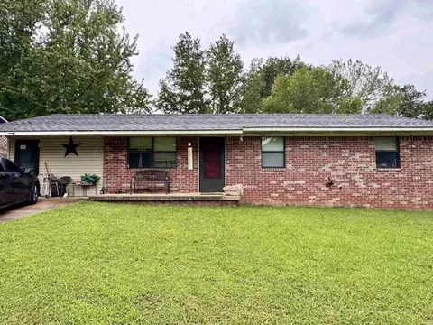310 S 29th, Ozark, AR 72949 photo 1