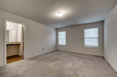 Bedroom - 7001 Woodsgate Cv, Alexander, AR 72002 photo 1 of 9