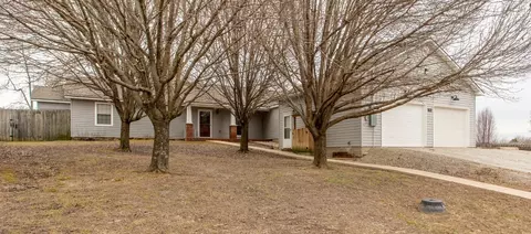 39 Emma Dr, Pocahontas, AR 72455