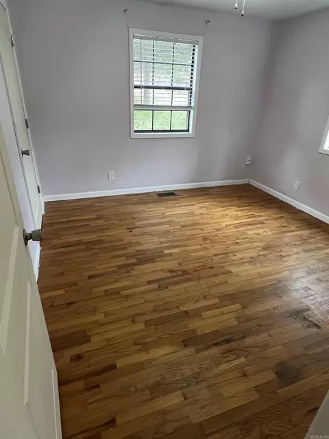 Bedroom - 288 Lower Ridge Rd, Conway, AR 72032 photo 3 of 4