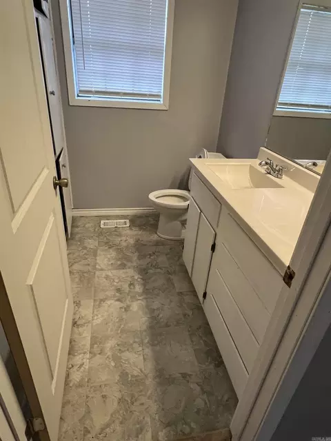 Bath - 288 Lower Ridge Rd, Conway, AR 72032 photo 3 of 3