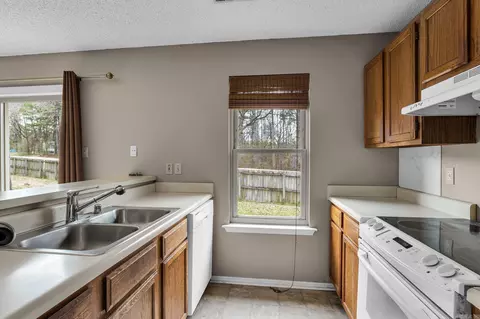 102 Kevin Cv, Bryant, AR 72022 photo 9