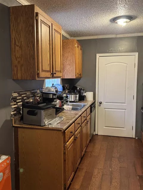 1801 W 7th Ave, Pine Bluff, AR 71603 photo 3