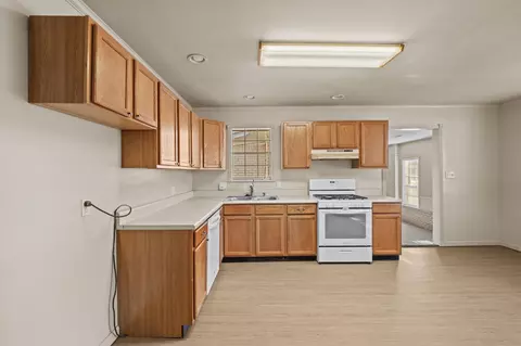 802 W Iowa St, Beebe, AR 72012 photo 8