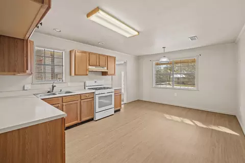 802 W Iowa St, Beebe, AR 72012 photo 9