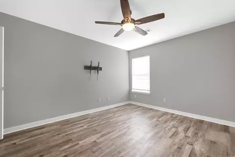 Bedroom - 135 Lloyd Henderson Rd, Beebe, AR 72012 photo 1 of 5