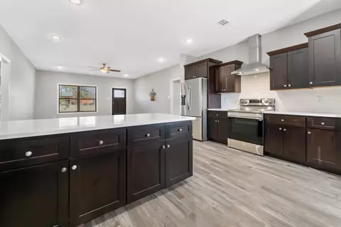 Kitchen - 135 Lloyd Henderson Rd, Beebe, AR 72012 photo 4 of 4