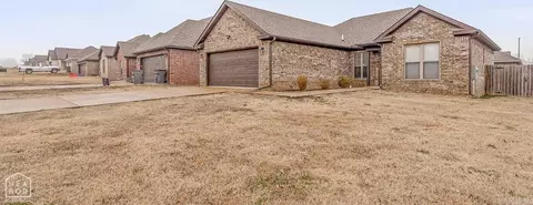 1105 Ava Ln, Paragould, AR 72450 photo 2