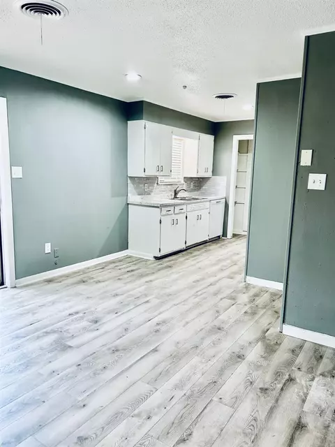 3608 S Holly St, Pine Bluff, AR 71603 photo 8