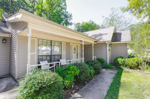 Exterior - 2605 Eagle Run Dr, Benton, AR 72015 photo 4 of 13