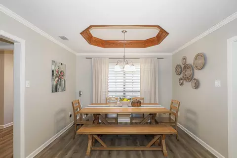 Dining - 2605 Eagle Run Dr, Benton, AR 72015 photo 2 of 5