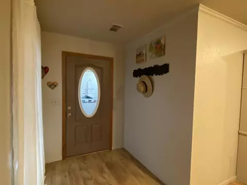 Entry Way - 23 Timberlane Dr, Mount Ida, AR 71957 photo 1 of 2