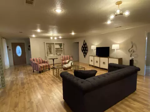 Living - 23 Timberlane Dr, Mount Ida, AR 71957 photo 4 of 5