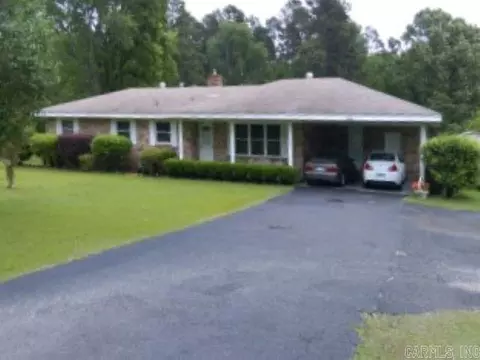23 Pine Dr, Malvern, AR 72104