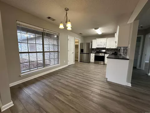 3114 Henson, Bryant, AR 72022 photo 3