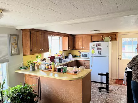 417 S Key St, Delight, AR 71940 photo 6
